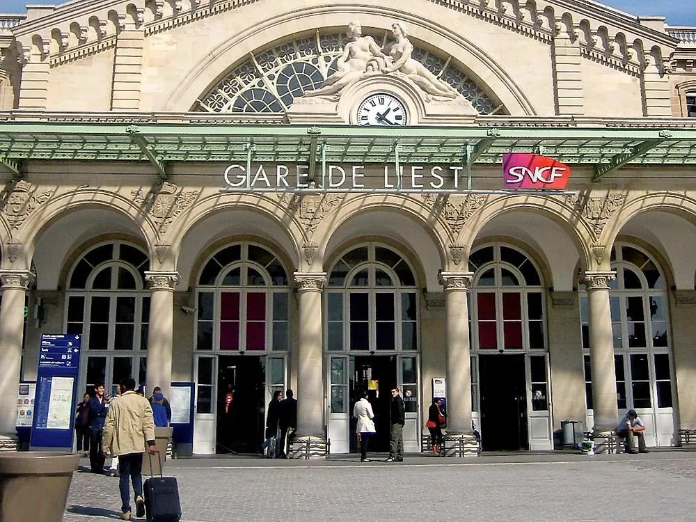 Ibis Styles Paris Republique Le Marais Hotel 3*,