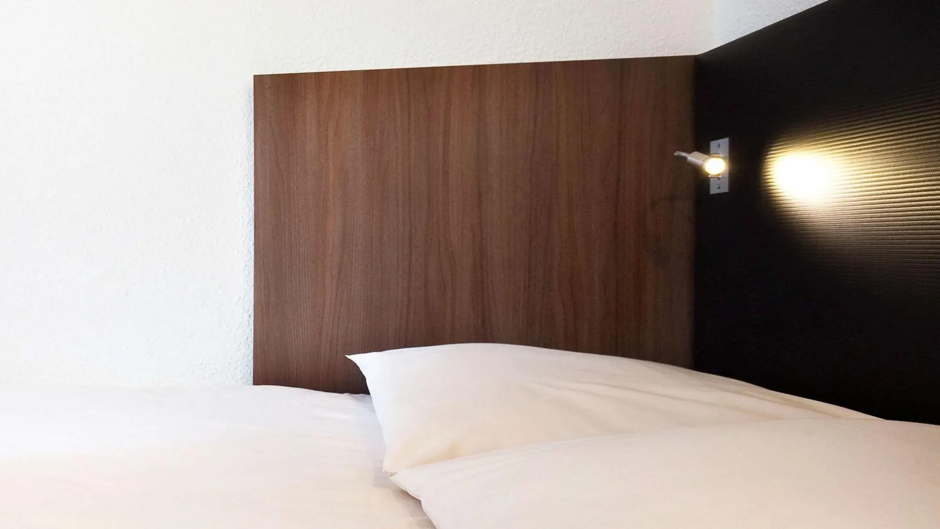 Hotel ibis Styles Paris République 3*,  Francia