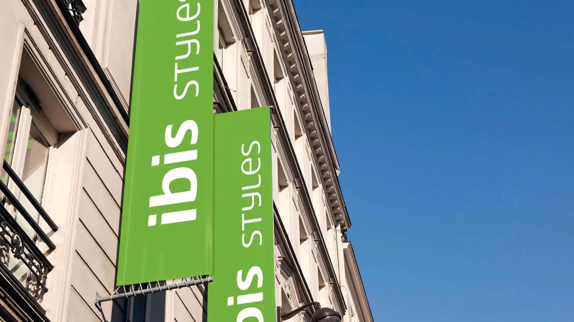 Hotel ibis Styles Paris République 3*,